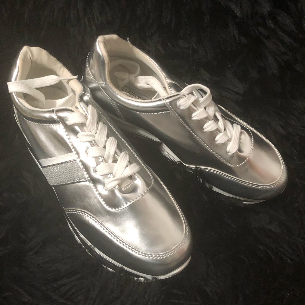 Silver metallic platform gym shoes